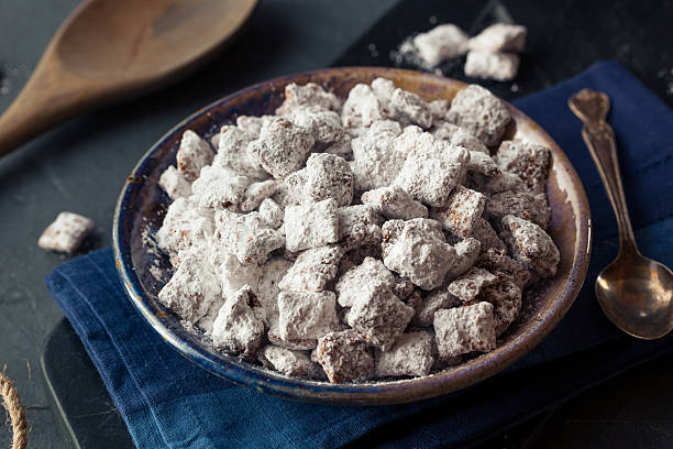 christmas puppy chow