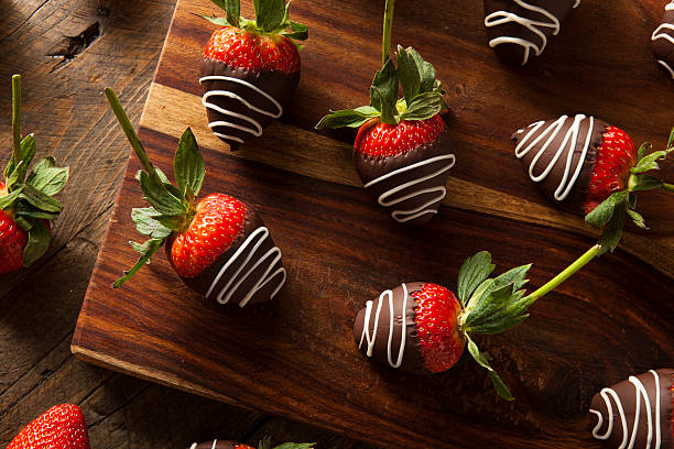 chocolate dipped strawberries