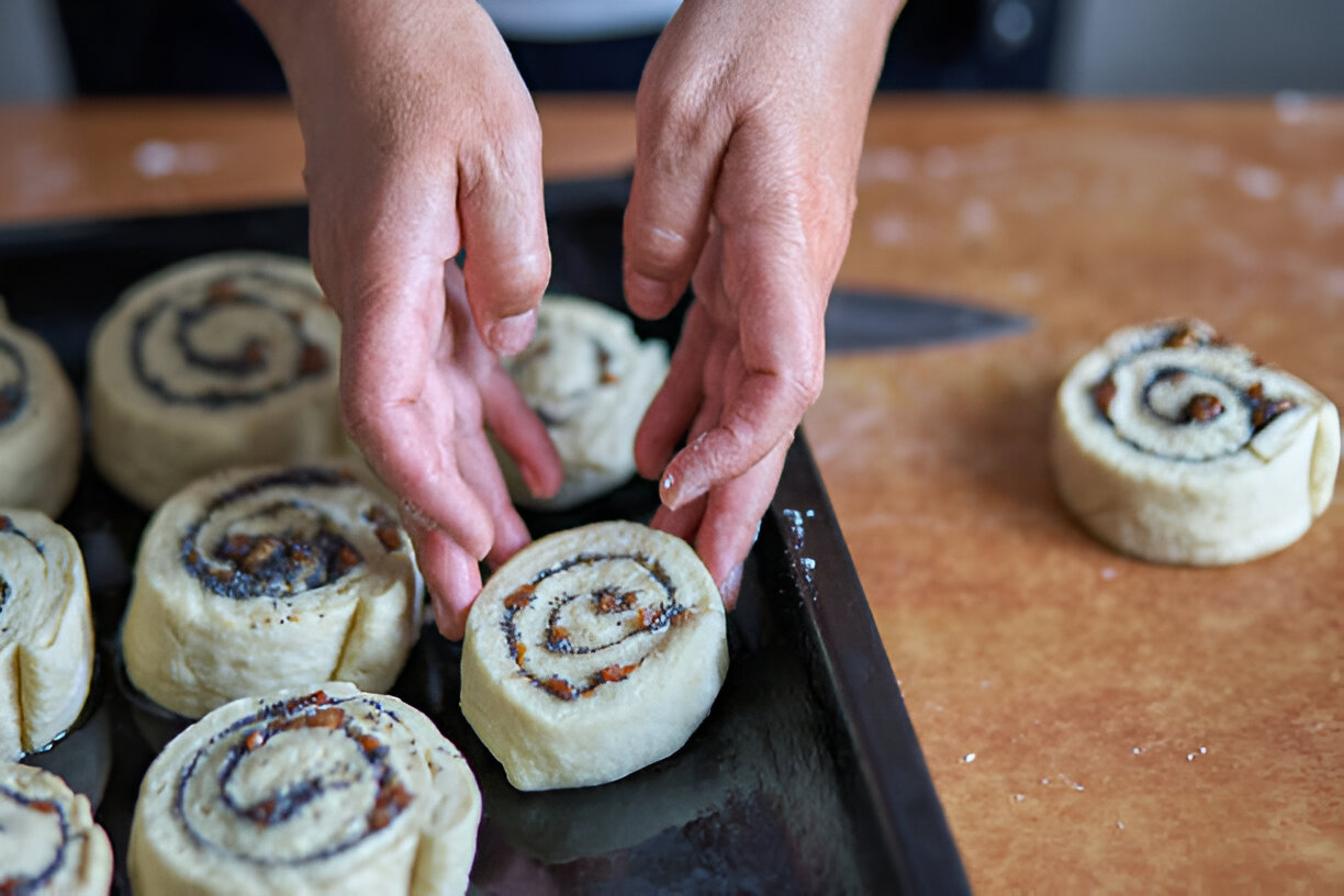 pioneer woman cinnamon rolls