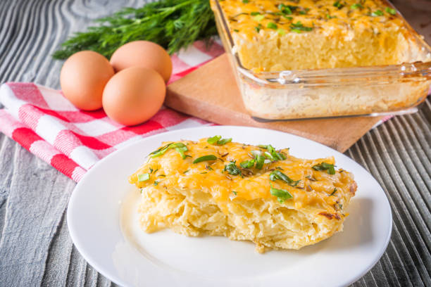 Best Breakfast Casserole (Hash Browns & Eggs)