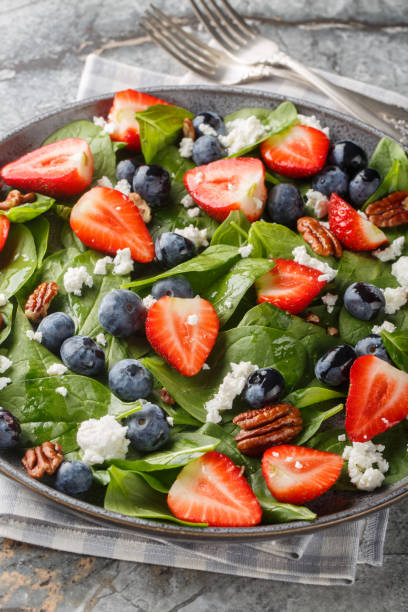 Strawberry Spinach Salad