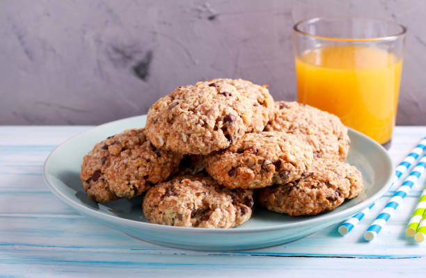 easter oatmeal cookies