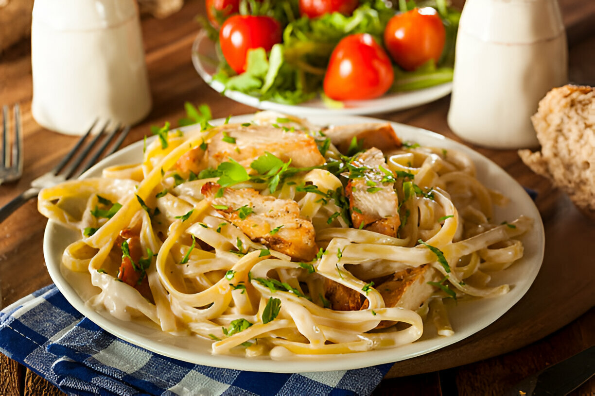 Chicken Fettuccine Alfredo