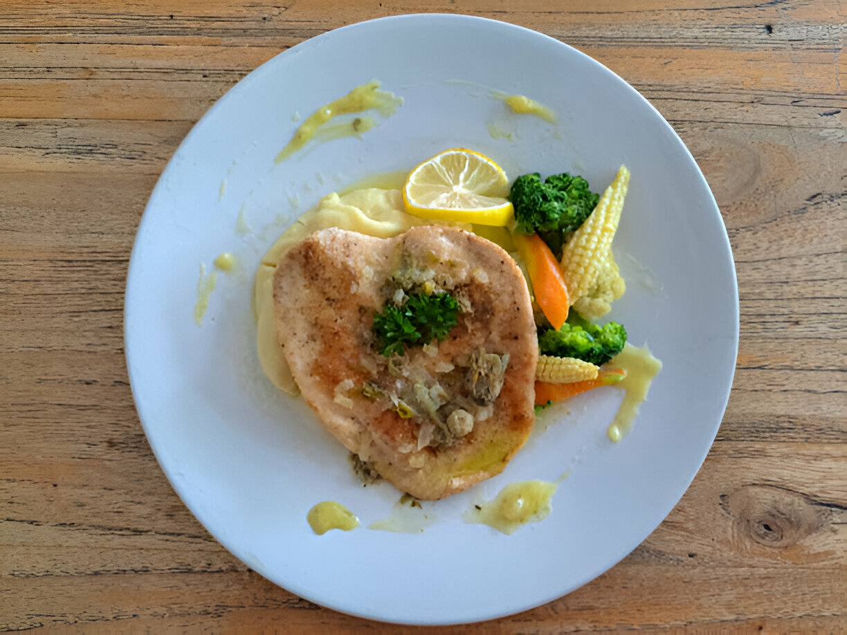 Chicken Piccata with Lemon Sauce