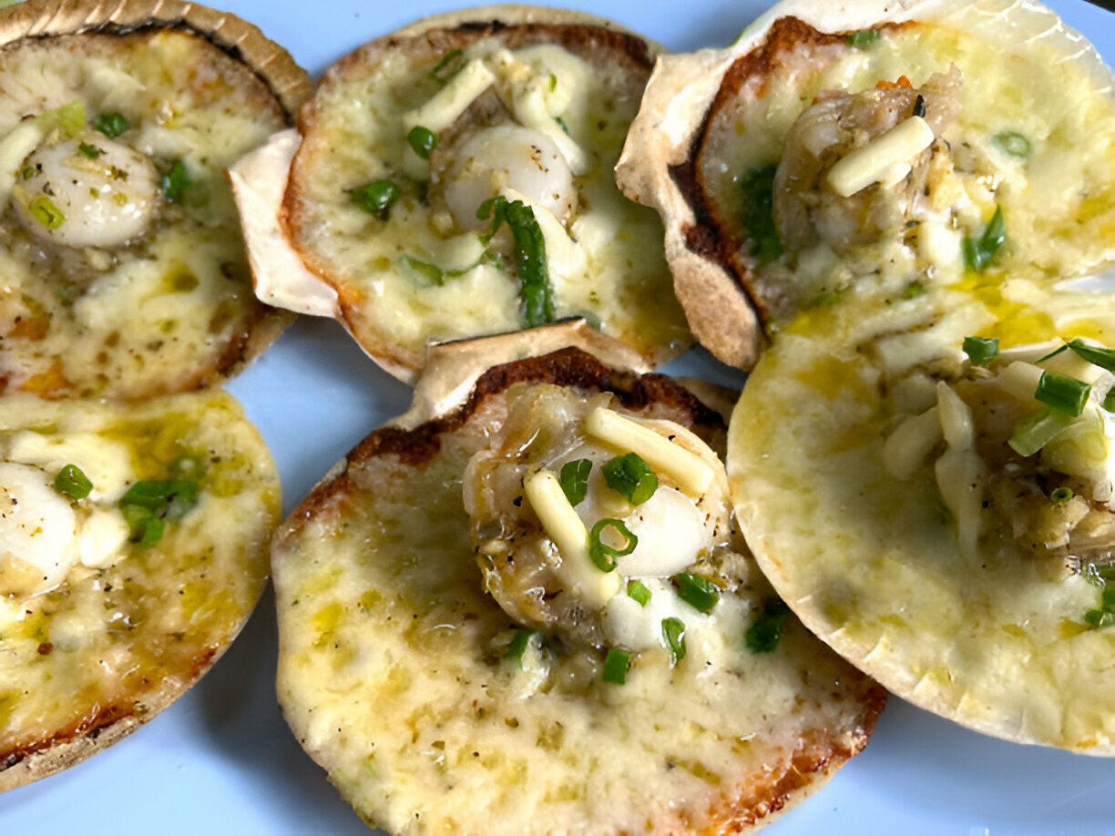 Garlic Butter Baked Scallops