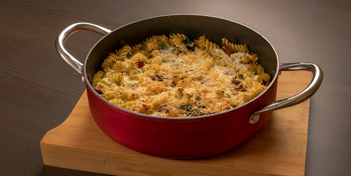 One-Pot Beef and Cheddar Ranch Pasta